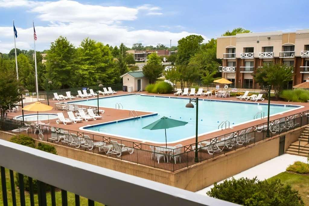 Clarion Hotel & Suites Convention Center Fredericksburg Fasiliteter bilde